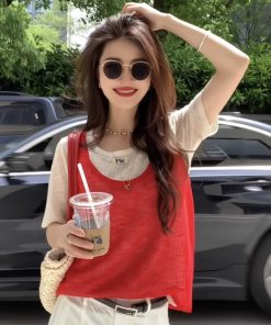 Trendy Summer 2025 Women's Two-Piece Short Sleeve Knitted Top - Stylish Knit Set for Warm Weather Outfits