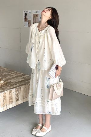 Trendy Summer Chinese Style Outfit Set - Age-Reducing Top and Skirt Ensemble for Perfect May Day OOTD