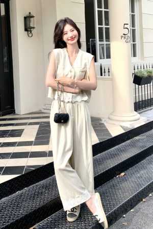 Trendy Summer May Day OOTD Outfit Set - High-End Beige and Apricot Suit Vest with Wide-Leg Pants for a Chic Look