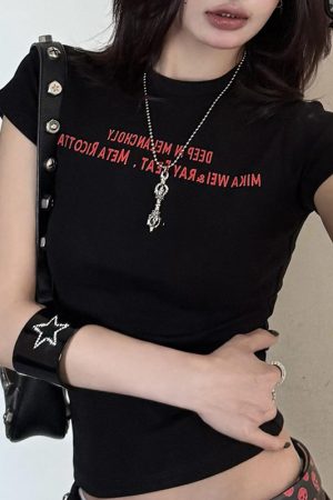 Trendy Tibetan Style Vajra Pendant Necklace, Vintage Clavicle Chain, INS Fashion Accessory for Sweater and Casual Wear