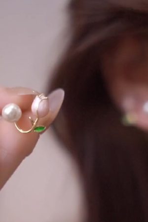 Trendy Tulip Pearl Earrings for Women - 2025 High-End Niche Design, Inspired by Zhao Lusi Style