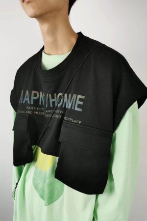 Trendy Unisex Short Vest with Bag, Multifunctional Design, Loose Fit, Street Style, Casual Fashion, 90s Inspired