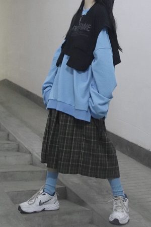 Trendy Unisex Short Vest with Bag, Multifunctional Design, Loose Fit, Street Style, Casual Fashion, 90s Inspired