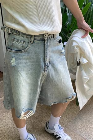 Trendy Vintage-Inspired Summer Ripped Distressed Denim Shorts for Men - Casual Loose Fit Five-Point High Street Style