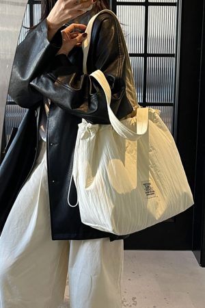 Trendy Women's Commuting Tote Bag - Large Capacity Shoulder Bag for Spring/Summer 2025, Ideal for Students and Casual Outings