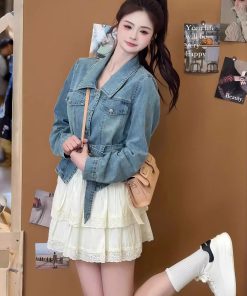Trendy Women's Korean Style Two-Piece Set: Denim Jacket & Cake Skirt for Early Spring Fashion 2025