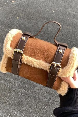 Trendy Women's Lamb Wool Plush Crossbody Bag for Autumn/Winter 2025 - Versatile Ins Style Handbag