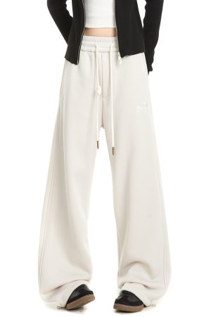 Trendy Women's Loose Straight-Leg Casual Pants - American Style Warm Slimming Commuter Streetwear, Perfect for Everyday Wear