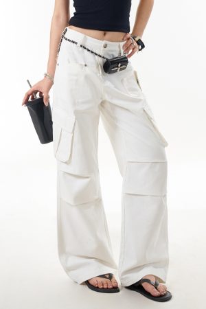Trendy Women's Multi-Pocket Pleated Cargo Pants - Loose Straight-Leg Slim Fit Casual Trousers for European and American Style