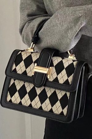 Trendy Women's Small Square Bag - 2025 High-End Versatile Shoulder & Crossbody Fashion Bag