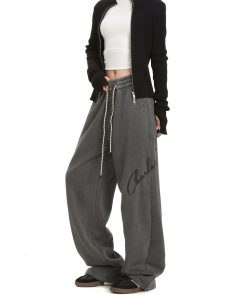 Trendy Women's Vintage Embroidered Hip-Hop Sweatpants, American Street Dance Style, Draped Sports Pants for a Cool Look