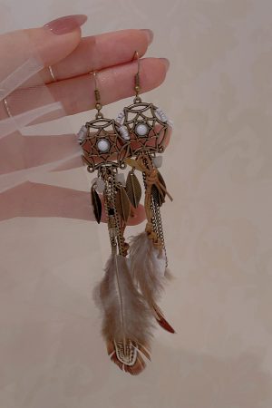 Tribal Princess Brown Feather Vintage Long Earrings - Women's Ethnic Ear Clips, Boho Chic Accessories for a Unique Look