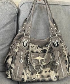 Turtle Neck With Tank Top Over, Jane Birkin Flare Jeans - Y2K Leopard Faux Fur Bag