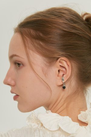 Two-in-One Black Agate Ear Clip Ring - Vintage Brass Plated with White Gold, Unique Niche Design