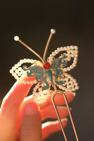 U-Shaped CloisonnÃ© Hairpin in Ancient Butterfly Design, Ming Dynasty Inspired Hair Ornament for Hanfu and Traditional Styles
