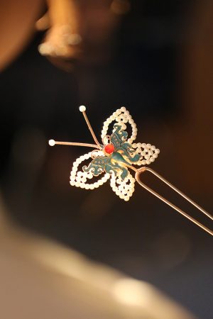 U-Shaped CloisonnÃ© Hairpin in Ancient Butterfly Design, Ming Dynasty Inspired Hair Ornament for Hanfu and Traditional Styles