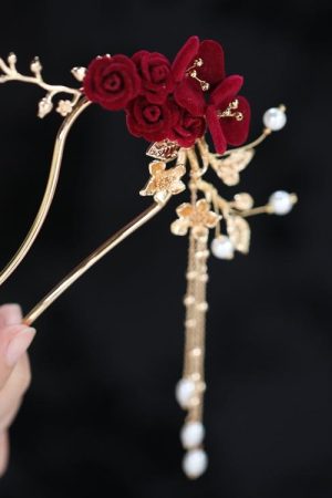 U-Shaped Hairpin for Toasting Dress, Red Xiuhua Headpiece, Chinese Classical Bride's Bun Hair Accessory, Elegant Wedding Decor