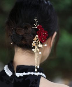 U-Shaped Hairpin for Toasting Dress, Red Xiuhua Headpiece, Chinese Classical Bride's Bun Hair Accessory, Elegant Wedding Decor