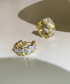 Ultra-Shiny Oval Zircon Earrings - High-End Minimalist Style for Women - Korean Imported Fashion Jewelry