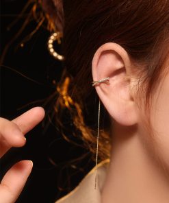 Unique Decorative Tassel Chain Ear Cuff Earrings - Aesthetic Niche Design for Modern Fashion Lovers