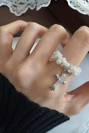 Unique Irregular Pearl Beaded Cross Ring - High-End Fashionable Elastic Accessory for Versatile Style