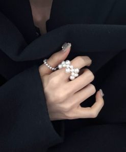 Unique Irregular Pearl Beaded Cross Ring - High-End Fashionable Elastic Accessory for Versatile Style