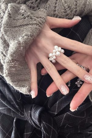 Unique Irregular Pearl Beaded Cross Ring - High-End Fashionable Elastic Accessory for Versatile Style
