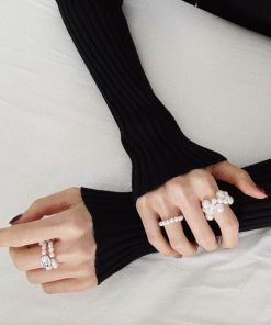 Unique Irregular Pearl Beaded Cross Ring - High-End Fashionable Elastic Accessory for Versatile Style