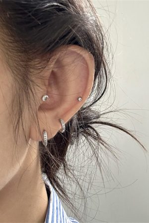 Unique Zircon Ear Bone Studs, High-End Ear Clips, Women's Niche Earrings for Comfortable Sleep with Ear Cuffs
