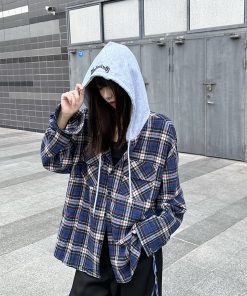 Unisex American Plaid Hooded Shirt Jacket - Versatile Thin Long Sleeve Commuter Sweatshirt for Spring & Autumn, Trendy Couples Style