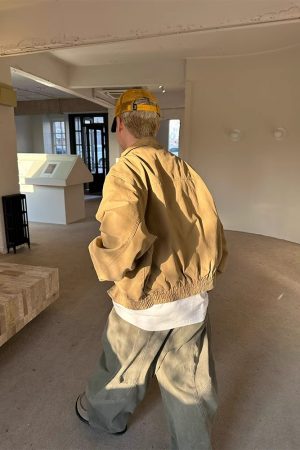 Unisex American Retro Bomber Jacket with Stand Collar - Boxy Short Workwear Coat for Spring and Autumn Fashion