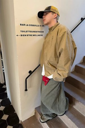 Unisex American Retro Bomber Jacket with Stand Collar - Boxy Short Workwear Coat for Spring and Autumn Fashion