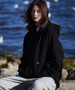 Unisex American Retro Solid Color Minimalist Cardigan Hoodie - Casual Loose Fit Couple Jacket for Autumn and Winter Fashion