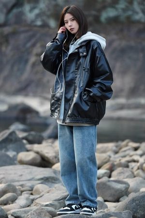 Unisex American Retro Street Pilot Leather Jacket, Loose Fit, Stylish Stand-Up Collar, Black Motorcycle Jacket for Spring and Autumn