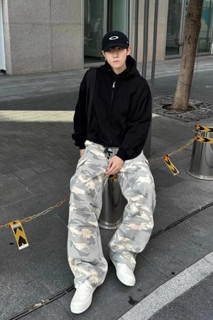 Unisex American Retro White Camouflage Work Pants - Trendy Loose Wide-Leg Lumberjack Style for High Street Fashion