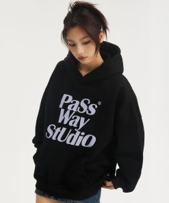 Unisex Basic Logo Hoodie - Casual Loose Fit Fleece Jacket for Spring & Autumn, Trendy Streetwear Style