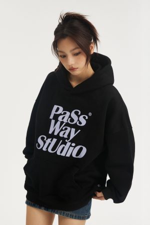 Unisex Basic Logo Hoodie - Casual Loose Fit Fleece Jacket for Spring & Autumn, Trendy Streetwear Style