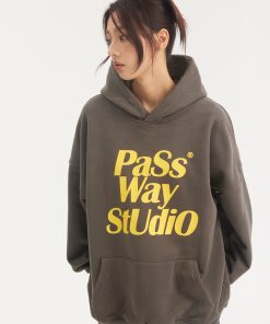 Unisex Basic Logo Hoodie - Casual Loose Fit Fleece Jacket for Spring & Autumn, Trendy Streetwear Style