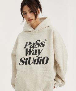 Unisex Basic Logo Hoodie - Casual Loose Fit Fleece Jacket for Spring & Autumn, Trendy Streetwear Style