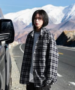 Unisex Black and White Checkered Shirt Jacket - Versatile American Retro Loose Style for Spring and Autumn, Trendy Fashion Statement