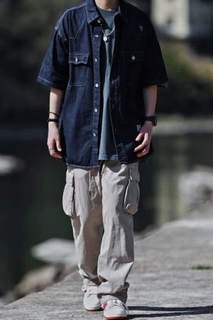 Unisex Japanese-Style Denim Short Sleeve Shirt Jacket, Loose-Fit Multi-Pocket Casual Top, Trendy Workwear Inspired by Y2K Fashion