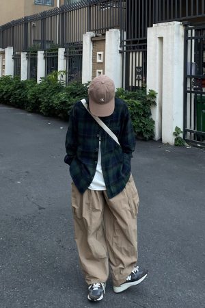 Unisex Japanese-Style Plaid Flannel Shirt Jacket for Men and Women - Retro Loose Long Sleeve for Autumn and Winter Fashion