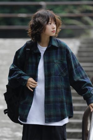 Unisex Japanese-Style Retro Plaid Wool Shirt Jacket - Loose-Fitting Long Sleeve for Autumn and Winter, Versatile 90s Fashion