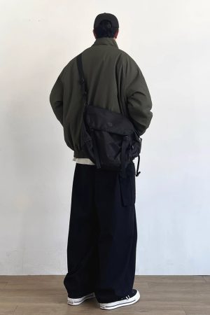 Unisex Japanese-Style Retro Thick Stand Collar Cotton Jacket, Winter Loose Bread Coat, Simple Workwear for Men and Women