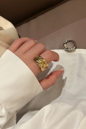 Unisex Pleated Texture Three-Dimensional Layered Wide Open Ring - Natural Stream Niche Design for European and American Style