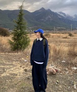 Unisex Retro Color-Blocked Polo Collar Sweatshirt - Casual Loose Fit Couple's Top for Spring & Autumn, College Style