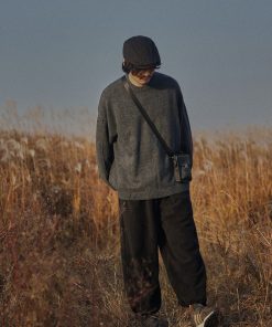 Unisex Retro Solid Color Round Neck Knitted Sweater - Japanese Casual Loose Fit, Cozy Autumn Winter Layering Top