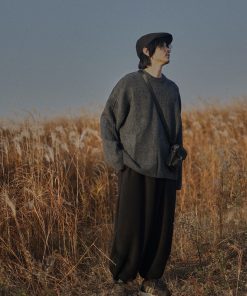 Unisex Retro Solid Color Round Neck Knitted Sweater - Japanese Casual Loose Fit, Cozy Autumn Winter Layering Top