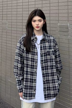 Unisex Vintage Black and White Checkered Long Sleeve Shirt Jacket - Loose Plaid for Spring & Autumn, Effortless Casual Style