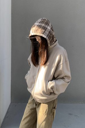 Unisex Vintage Boxy Hoodie Sweatshirt - American Cleanfit Design for Spring and Autumn - Trendy Niche Style